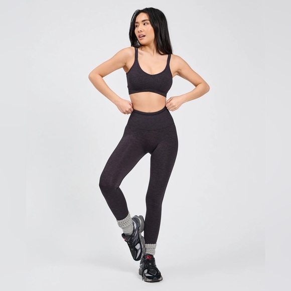 NWT BuffBunny Shape Seamless Sports Bra ‘Charcoal’ Black XXL - Picture 8 of 12